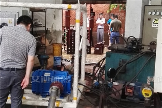 高壓清洗泵安裝現(xiàn)場測試.jpg