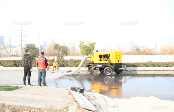 遠距離抽送排水-凸輪泵-艾迪機器.jpg