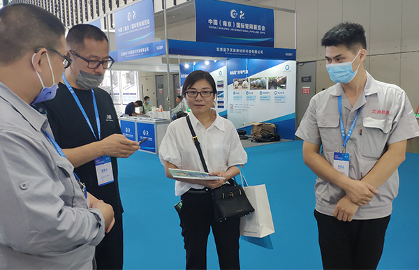 中國官網(wǎng)展艾迪機器真空排水亮相管網(wǎng)展.jpg